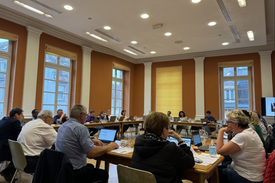 Parité dans les communes de moins de 1 000 habitants : L’avis des élus